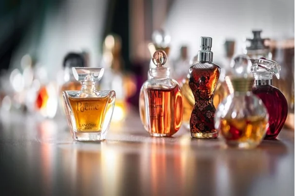 عطر و ادکلن های شرکتی